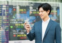 政府はNISA恒久化より、投資する資金がない中間層の所得増加策を優先すべきだ