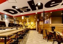 茶系ペットボトル飲料、なぜ年々増量化?600ml超も