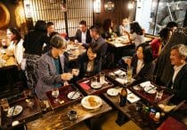 オーケストラと指揮者の関係は超繊細…コンマスとの仲がコンサートの成否を決める