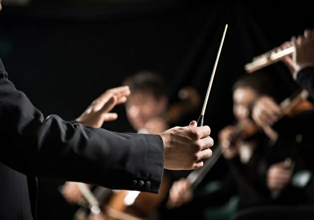 オーケストラと指揮者のデリケートな関係