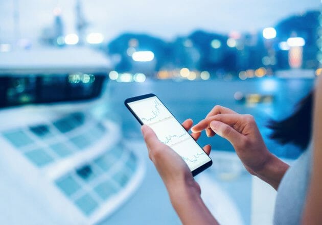 投資信託で資産を増やすカギは「運用管理費用」？ネット証券が断然有利