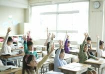 NHK「国が教員を定額働かせ放題」に文科省が抗議→教員から文科省に批判続出