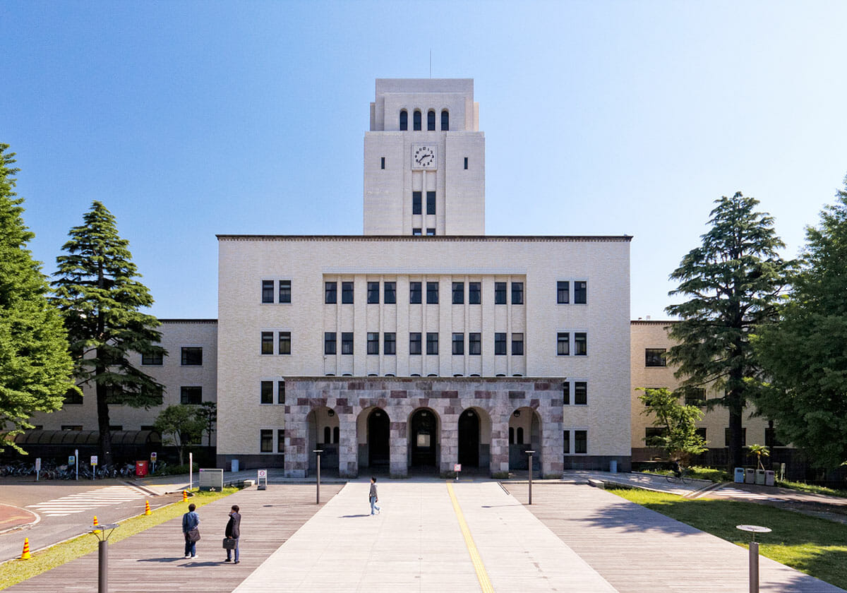 東京工業大学の大岡山キャンパス本館（「Wikipedia」より）