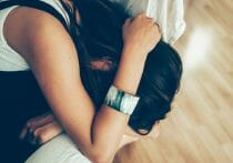 深い呼吸の習慣化をサポートするデバイス「ston s（ストンエス）」