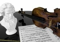 クラシック音楽の敷居は高くない！そば屋の跡取り息子が指揮者になった意外な理由