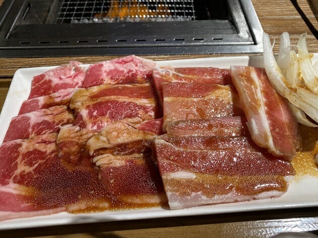 焼肉ライク、カルビがほぼ脂身の噂を検証…3店舗巡ったら店ごとに全然違ったの画像3