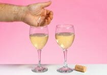 過当競争の時代が到来した歯科業界　勝ち残るための4つの戦略とは？