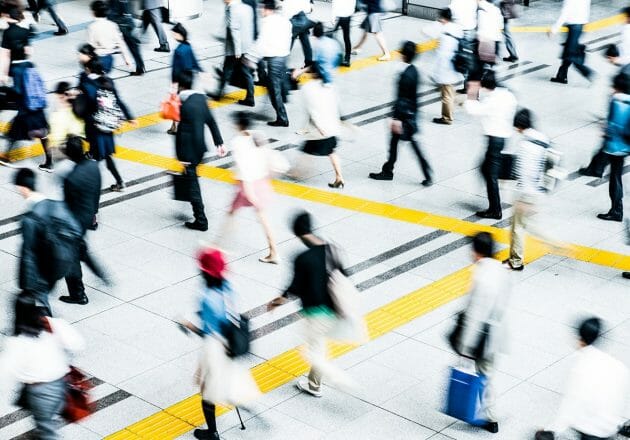 低所得者層と富裕層の実質所得格差、一段と拡大…低所得者層の実質購買力がより低下