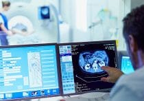 過当競争の時代が到来した歯科業界　勝ち残るための4つの戦略とは？