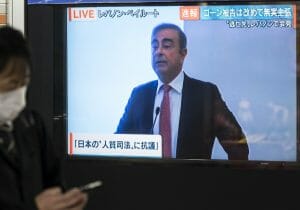 日産凋落は“ゴーン追放のクーデター”から始まった…ルノーが株式を手放す本当の理由