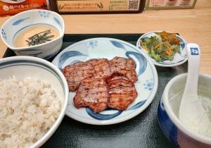 うな重の価格…ねぎし・牛たんセット「2100円」に値上がり、価格妥当性に疑問の声