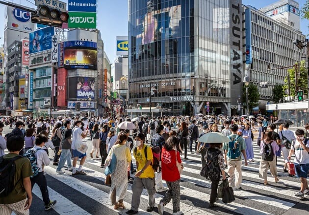 渋谷は「おじさんの街」化、新大久保は10代が溢れる若者の街に…予期せぬ社会的背景の画像1
