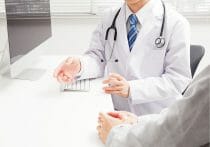 咳止めが足りない…深刻な薬不足、インフルエンザ本格流行を前に危険信号