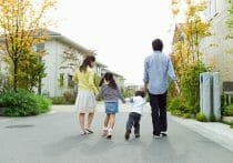 国債、格下げの可能性高まる、日本企業のドル調達難も…日銀の転換の悪影響