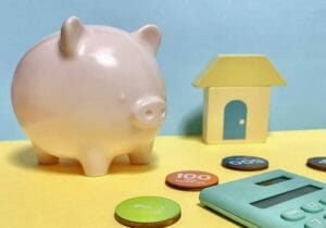 ビル・ゲイツはレジでクーポンを使い、スイートルームには泊まらない…富裕層の習慣