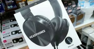 ダイソーで330円という激安価格の「ヘッドホン」は本当に買っても大丈夫？