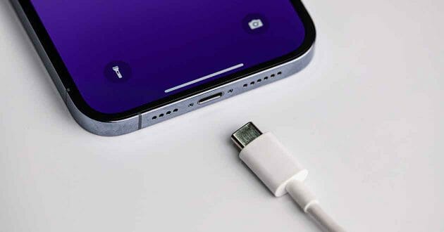 iPhone 15で大注目！ USB-Cケーブルは全部同じじゃないって知ってた？
