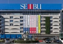 爆買いが消えてもインバウンドの9割が百貨店を訪れる理由…カギはスポーツ用品・こども服・日本の伝統