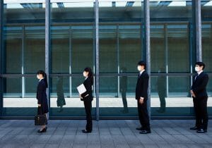 Fランク大学→飲食業就職より高卒でトヨタ就職のほうが生涯賃金高い場合も