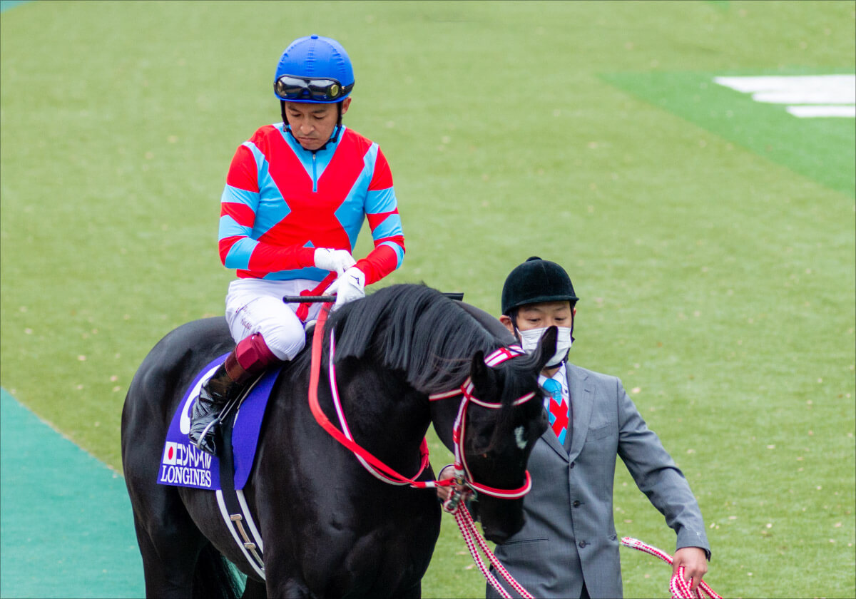 Jra大阪杯 G1 福永祐一 責任転嫁 でファンから集中砲火 エフフォーリア父が敗れた8年前 武豊との 二強対決 に待ち受けていた屈辱 Gj