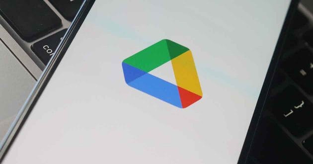 「Googleドライブ」経由でiPhoneの写真や動画を複数の友だちと共有する方法