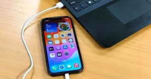 パソコンにiPhoneをUSB接続しても認識されない！ − どうすればいい!?