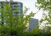 大阪駅前「25億円」マンションは高くはない？東京では200億円の物件も