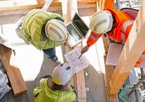 未経験でも月給35万円、解体業は成長産業…3K労働は過去、高スキルと発想力