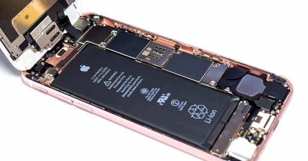 スマホのバッテリーを交換する方法と交換前にすべきこと、寿命を伸ばす方法も