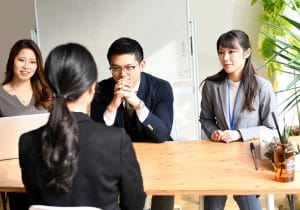 データ入力で時給1500円→面接で「今は軽作業のみ」…釣り求人、蔓延の理由