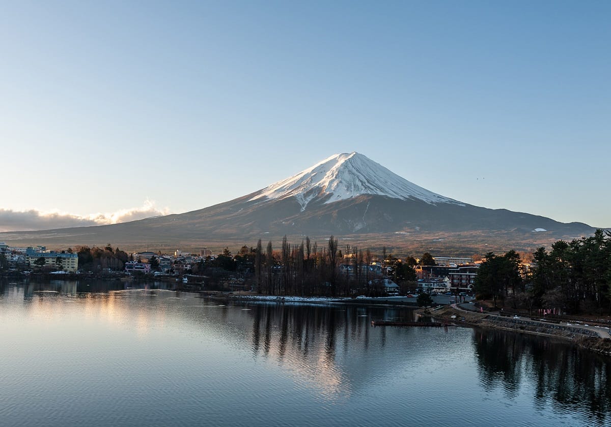 富士山の麓で朝5時半から罵声…「地獄の特訓」の実態、12泊36万円の効果の画像1