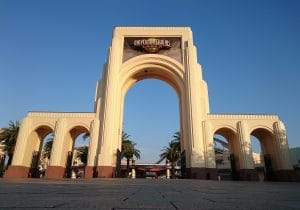 USJ立入禁止区域に子供が続々乱入→親が放置…運営元が見解「見直し検討中」