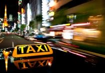 白タク横行の裏にある「タクシー2割減」の現実…日本の交通インフラが崩壊危機