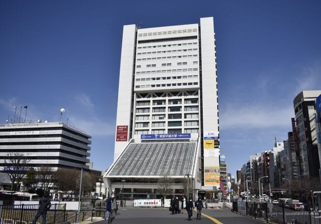 中野サンプラザ跡地、再開発が白紙で廃墟化？新庁舎整備費に400億円の穴