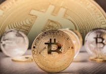 手数料ゼロで急成長！米ネオバンクChimeがIPO、“見捨てられた層”を顧客に変えた異端モデル