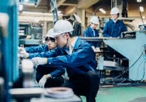 評論家から不評のトヨタ「ルーミー」が新車販売1位…売れまくってる理由