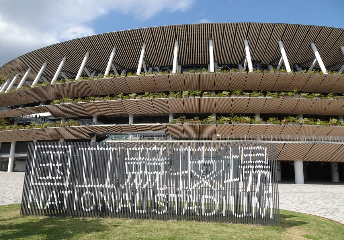 隈研吾が設計の国立競技場も外壁が腐る懸念はないのか？全国の建物で問題続出