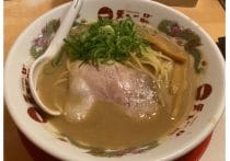 ワークマンと日高屋、なぜ値上げしても顧客が離れない？共通点と成功戦略