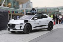 Fire TV Stickの面倒な文字入力は「EwinミニBluetoothキーボード」で解決できる!