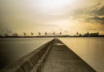 中東情勢悪化、東京株が下落=リスク回避で一時600円超安