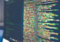 マイクロソフトが建設計画中止…「AI期待予測低下→データセンター需要減速」は起きるのか?