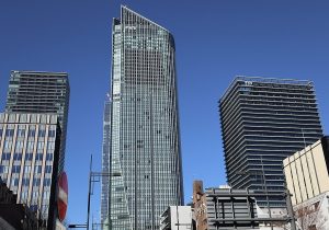 1500億円で買収したADKHDを韓国企業に750億円で売却…ベインキャピタルは利益or損失？