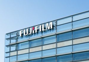 富士フイルムHD、バイオ薬受託生産の売上7千億円へ…卓越した戦略、米国の関税政策も追い風に