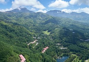 森と生きるリゾート「東急リゾートタウン蓼科」の地域連携・環境発信の拠点「TENOHA蓼科」が第二期オープン