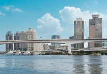 なぜ市場急拡大の縦型ショートドラマにドコモも参入？「ドラマはスキマ時間の3分で見る」が主流に