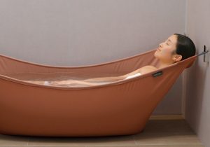 折り畳んで「しまえる」布製の浴槽「バストープ」ヒットの秘密…シャワー派なら浴槽掃除が不要