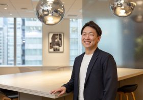 大企業発の知見で再エネ事業を支える。関西電力発スタートアップ・イノスタの実務力