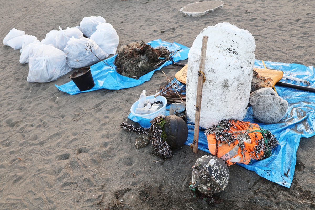 約200名がビーチクリーンに参加…世界3億DLのゲーム『Sky 星を紡ぐ子どもたち』が示す、ファンコミュニティを巻き込むESG活動のカタチの画像6