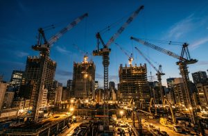 鹿島が建設業初「売上3兆円」、大手4社は最高益…ゼネコンが逆風下で稼げる理由