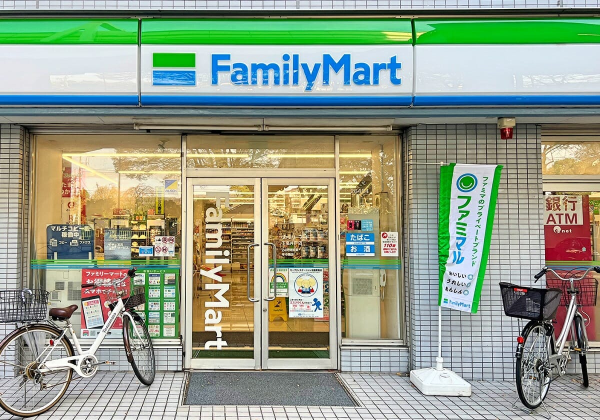 ファミマ、10年ぶりレジ全面刷新の本当の理由…競合を凌駕する「切り替え式」のインパクトの画像1